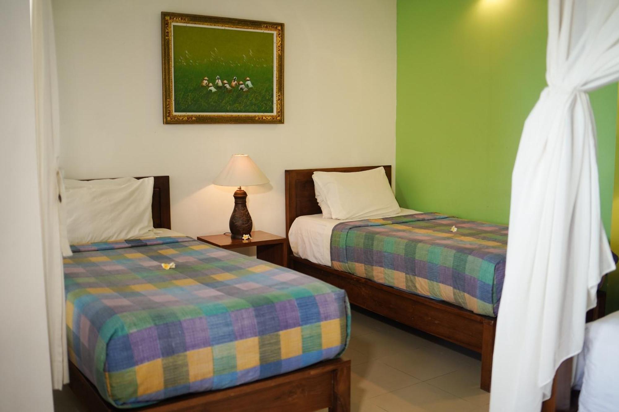 Apa Kabar Villas Амед Экстерьер фото