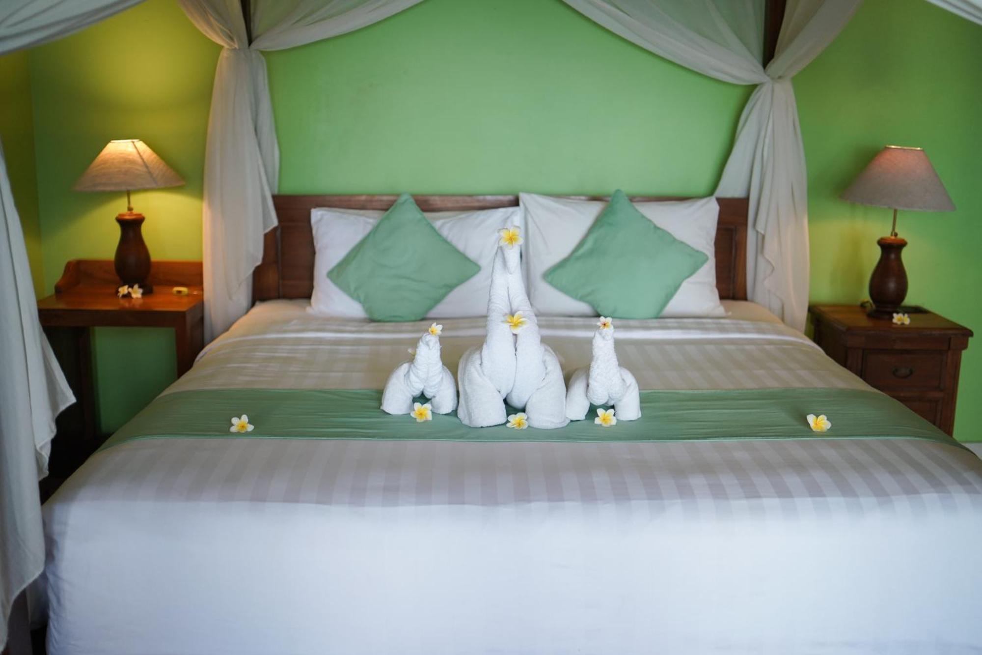 Apa Kabar Villas Амед Экстерьер фото